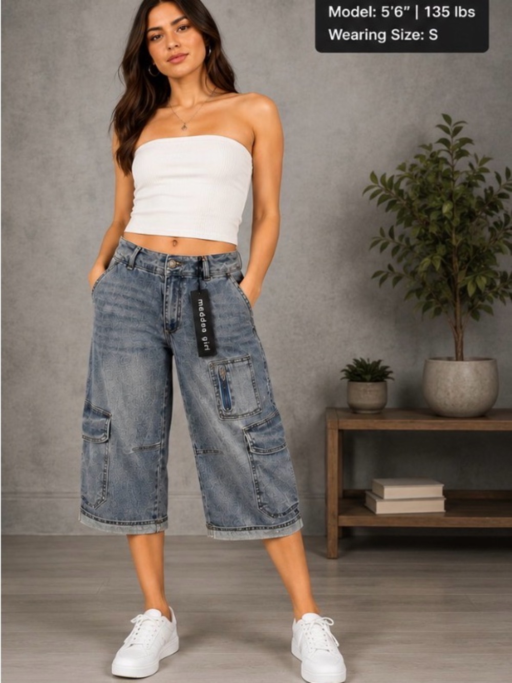 NWT Madden Girl Women’s Baggy Denim Cargo Capri Jeans Y2K Light Wash Size S